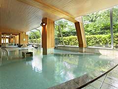 山形県鶴岡市湯温海丁1