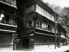 石川県金沢市湯涌荒屋町89-2