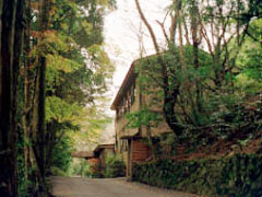 鹿児島県霧島市牧園町高千穂4970